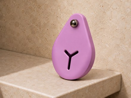 The Winker in pink
